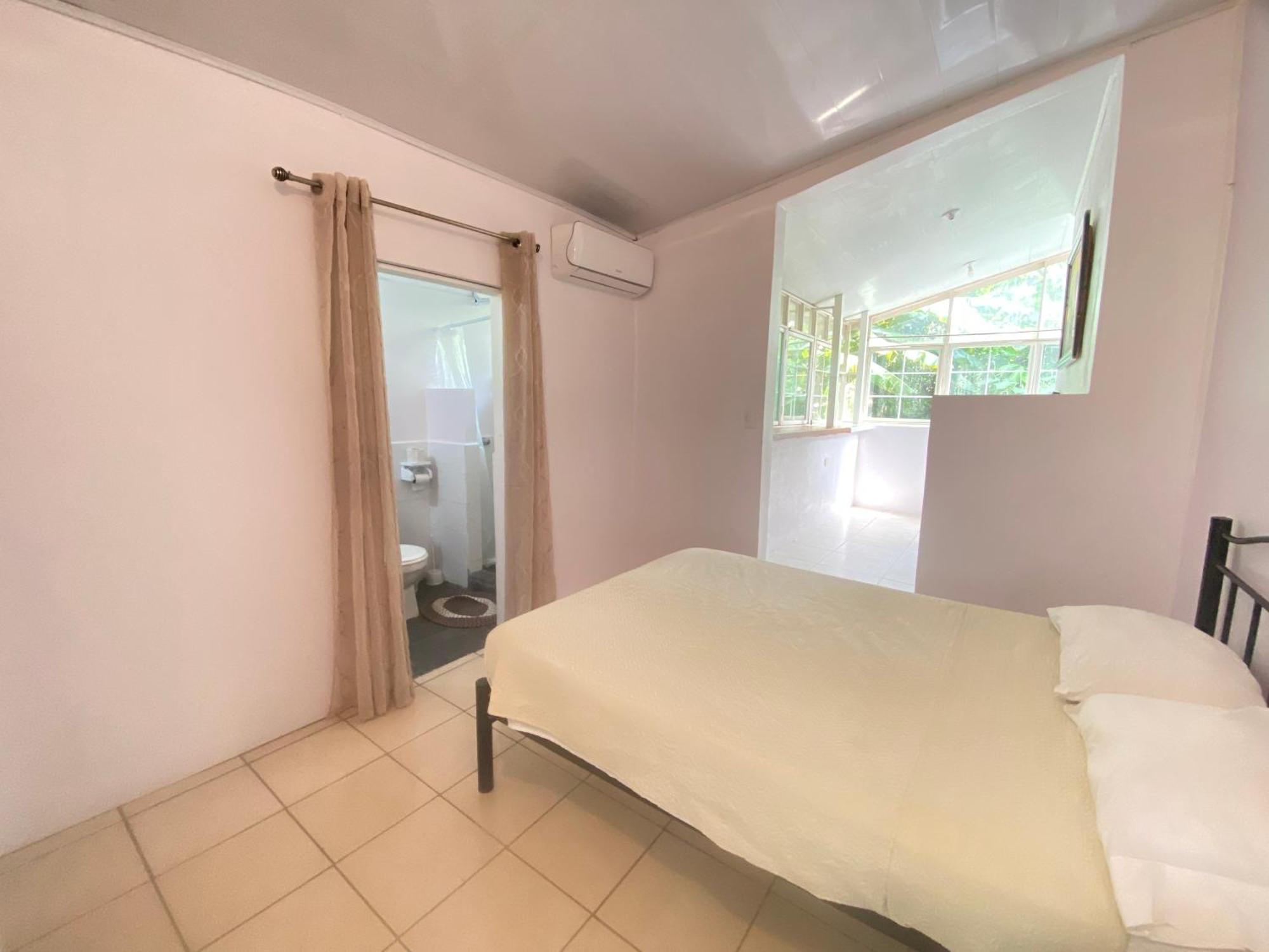 Holiday home Cristal Con Piscina Casa Mariposa Con Ac